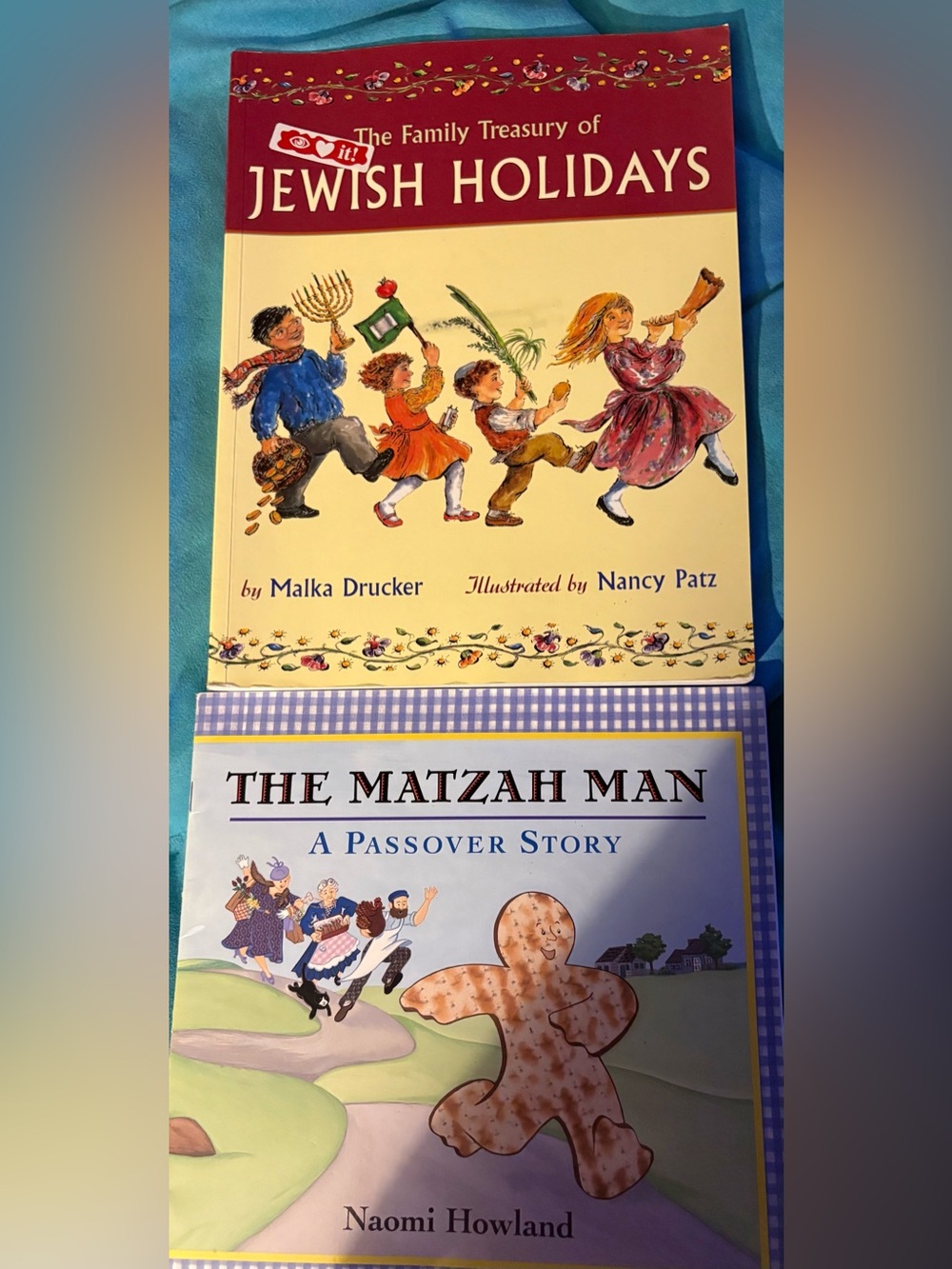 Jewish Holiday Stories
2 Book Set
Good used condition